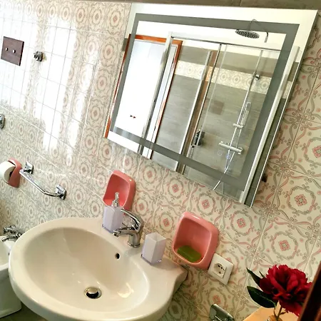 Holiday home Maggiore House Leggiuno