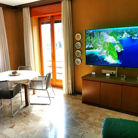 Maggiore House Tatil Evi