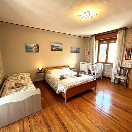 Hébergement de vacances Maggiore House